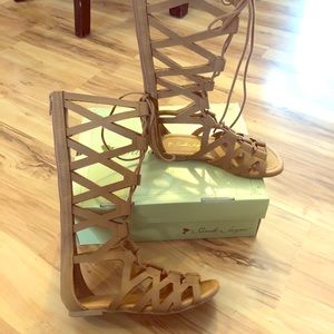❌NIB❌ GIRLS GLADIATOR SANDALS